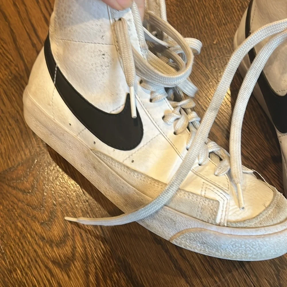 Nike Classic White and Black High-Tops